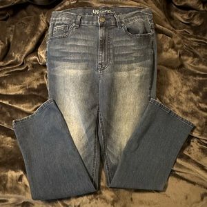 DG2 Diane Gilman Boot Cut Faded Whiskered Blue Jeans Size 10